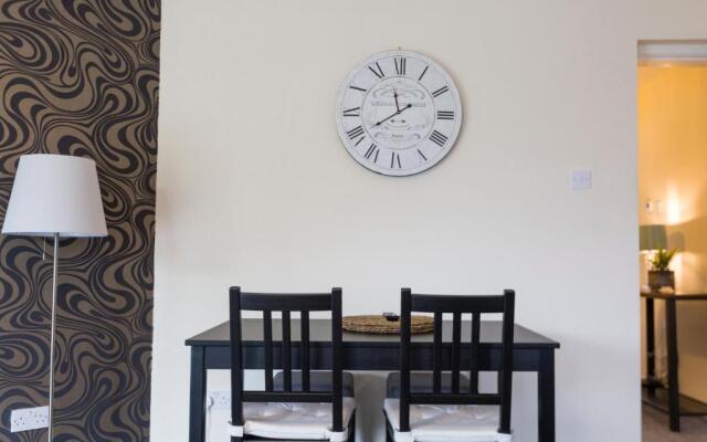 Lomond Serviced Apartments - Emirates