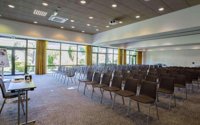 Mercure Toulouse Aeroport Golf de Seilh