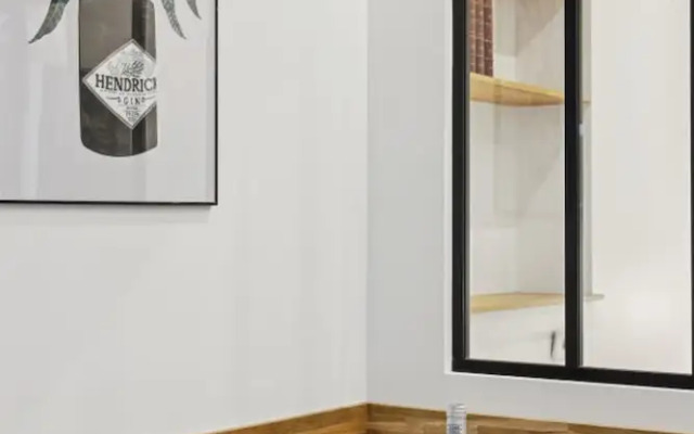 Lavie Maison House in the Marais Family