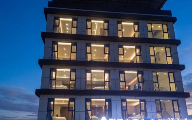 Ai E-sports Hotel IDJ · Keke West Road, Yushu — 2-star hotel in Yushu