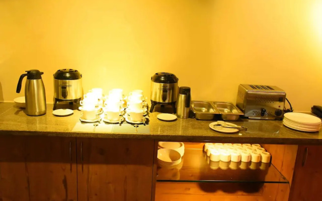 Hotel Kek Grand Park