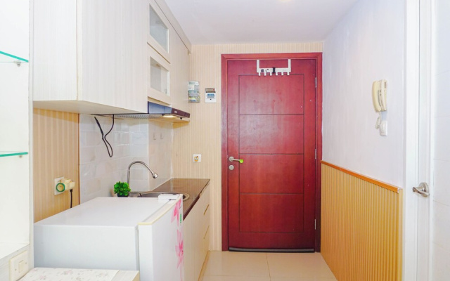 Comfortable And Pleasant Studio At Apartment Tamansari Mahogany Karawang