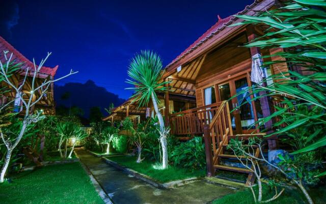 Karang Mas Villa by WizZeLa