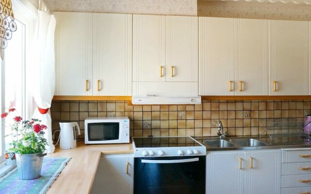 5 Person Holiday Home in Heberg