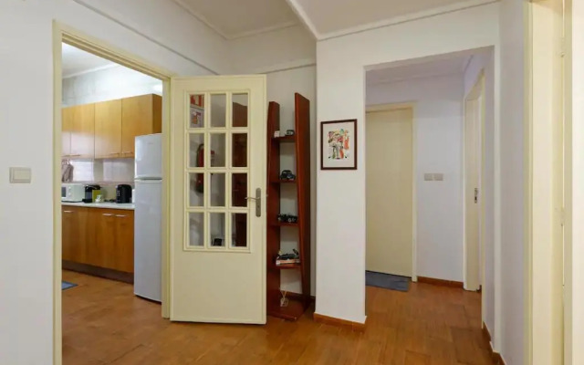 Quiet and Central Apartment