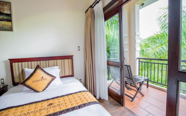 Diamond Bay Resort and Spa