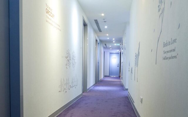 The Longstay Hotel