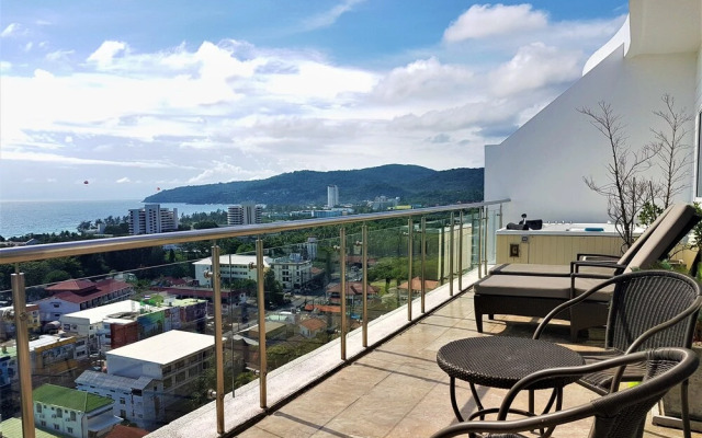 Sunset Plaza 2 Karon Beach by PHR