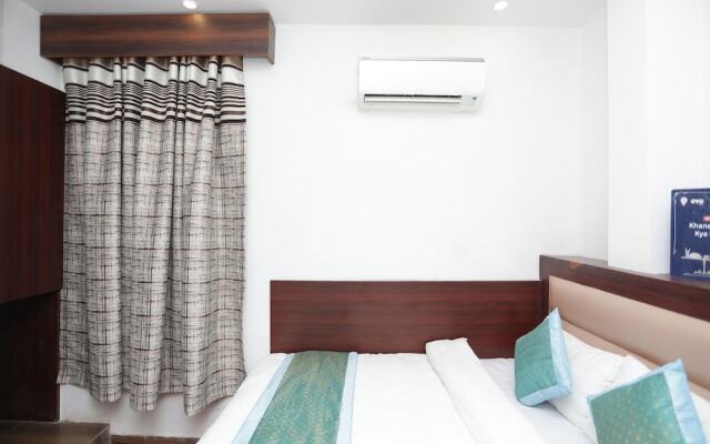 OYO 12503 Hotel Corner Point
