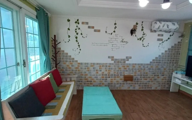 Gyeongju Orsay Pension
