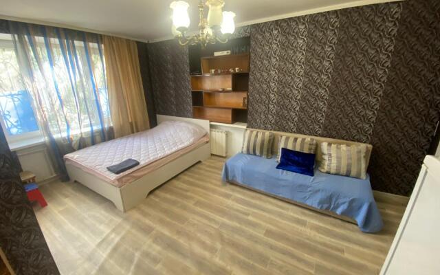 Moment House on Yartsevskaya Street