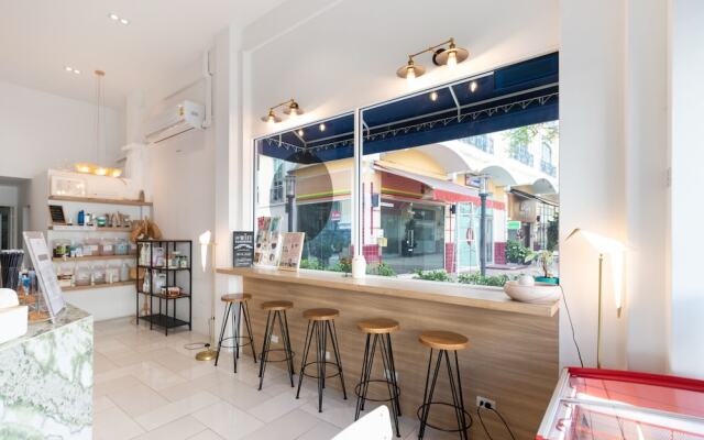 Atnest Hostel