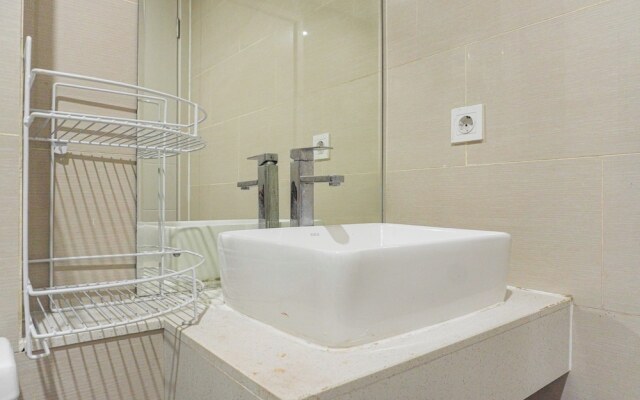 Strategic And Nice Studio At Daan Mogot City Apartment