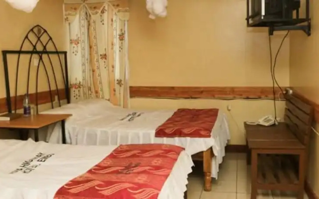 Maina Highway Hotel