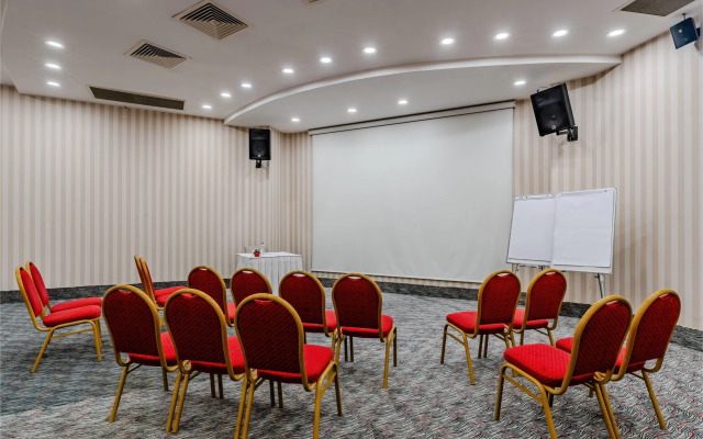 Ramada Plaza by Wyndham Izmir