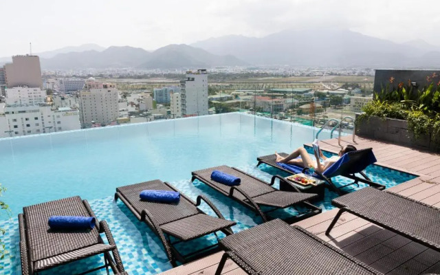 Ventana Nha Trang Hotel