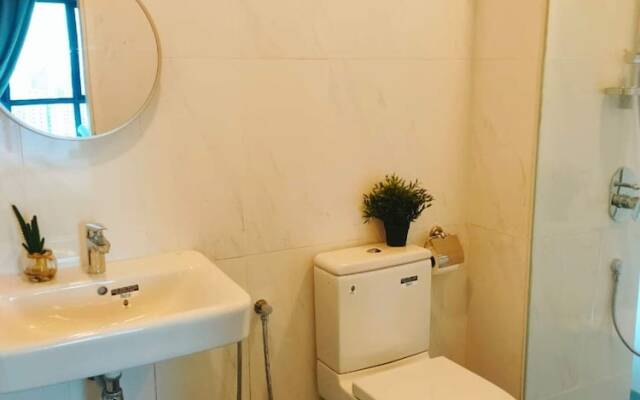 Reizz Residence by Plush