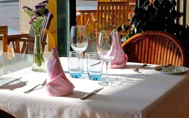 Apartments Galeon Suites