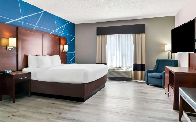 Comfort Suites Southfield/Detroit