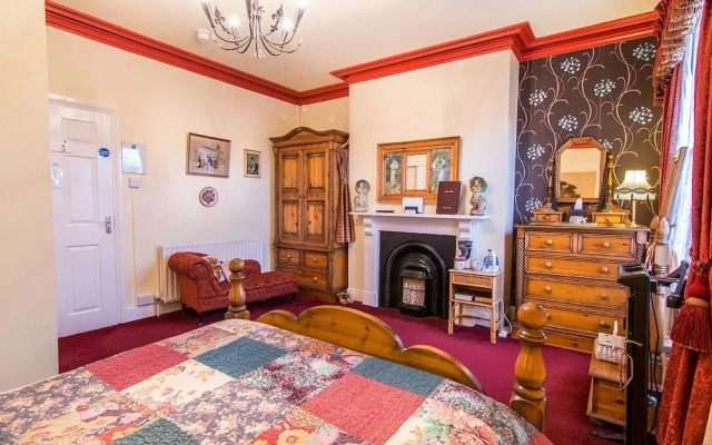 Creston Villa Guest House