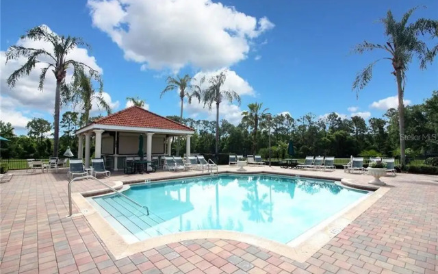 Spacious Emerald Escape - 12 Mins to Disney