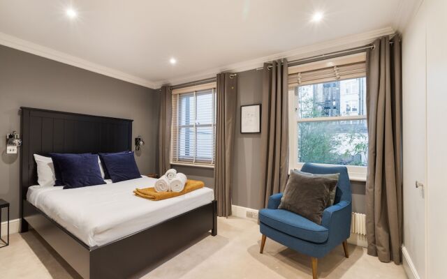 Knightsbridge - Hyde Park Apartment