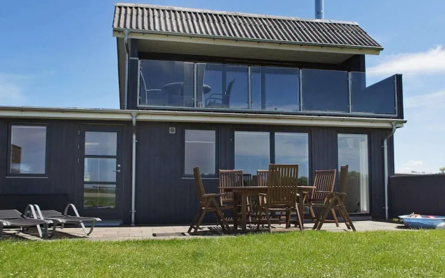 6 Person Holiday Home in Hemmet-by Traum