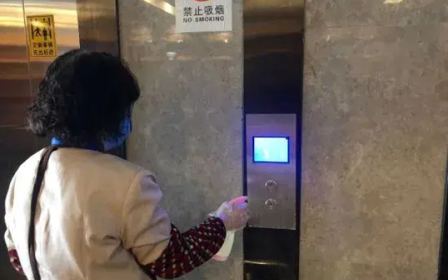 Zhongxiang Hotel (Jiashan Xitang Branch)