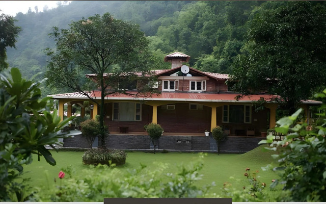 StayVista at Countryville