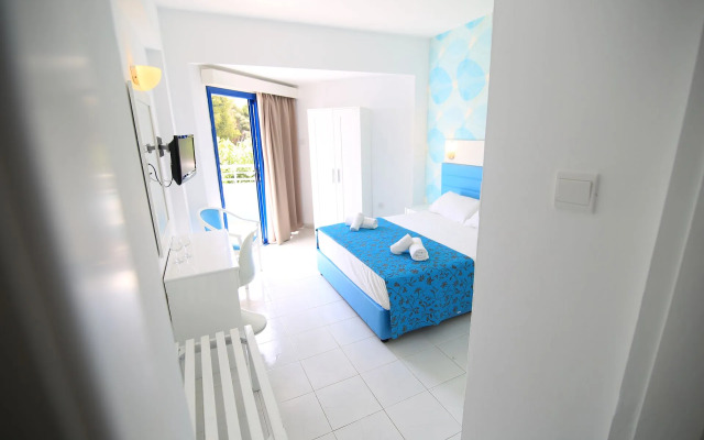 Lantiana Gardens ApartHotel
