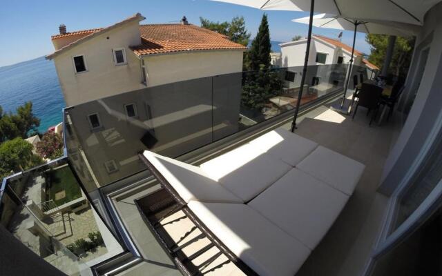 Marinela - with pool - A2(4+2)