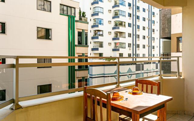 Apartamentos a 50 metros do Mar