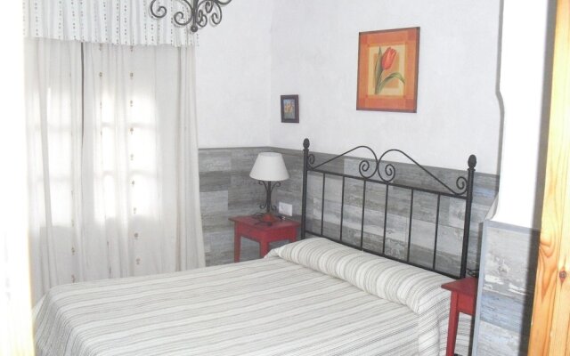 Cadiz 101737 3 Bedroom Holiday home By Mo Rentals