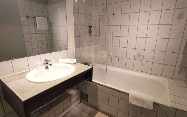 Logis Hôtel la Résidence