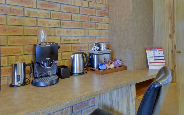 Always Welcome Motel