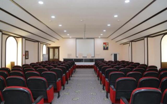 Conference Hotel "Sipehr"