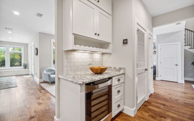 Destiny East - Villa Ciao Bella