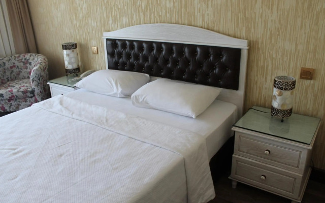 Bella View Art Boutique Hotel
