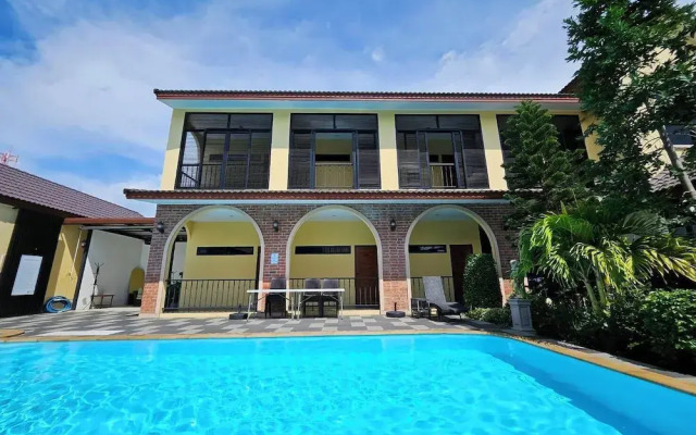 Cottage Pine Rayong