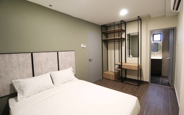 KL Eight Suites