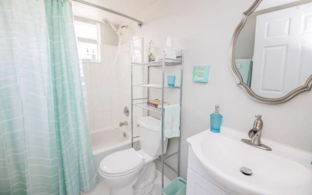 Bonita's Sweetwater Club Condo