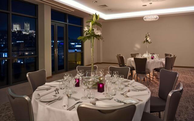 DoubleTree by Hilton Lincoln