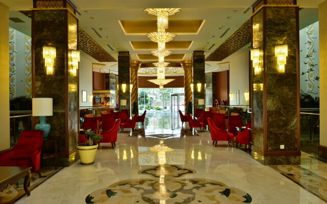 Adenya Hotel & Resort