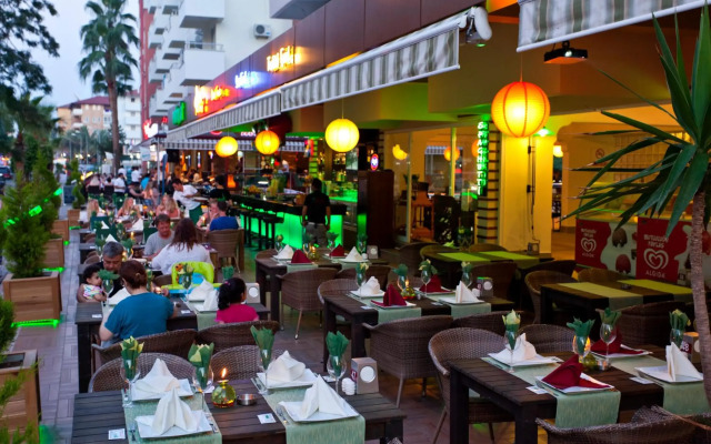 Royalisa City Apart Hotel