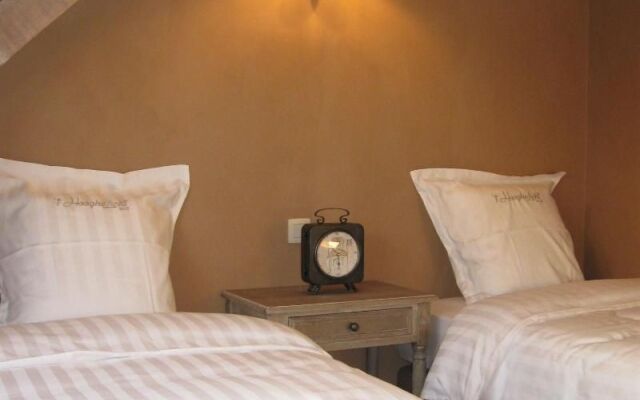 t Hooghe Licht Bed & Breakfast