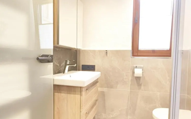 Exclusive Apartment With Garden and Whirlpool