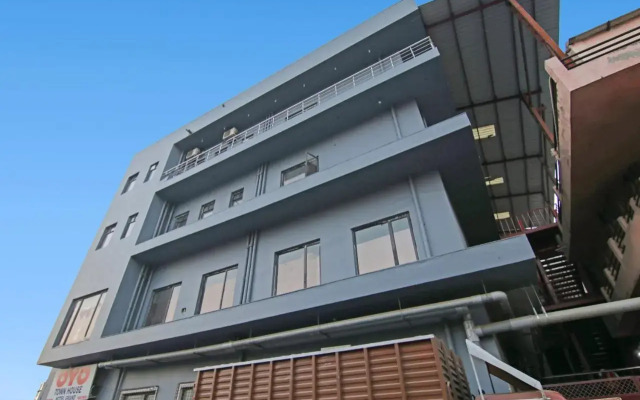 Oyo Flagship 804502 Townhouse Hotel Grand