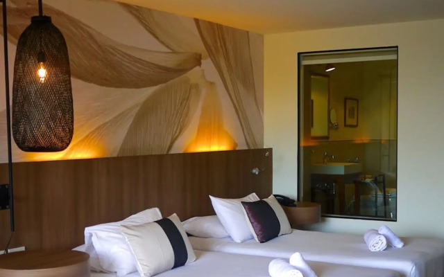 Issara Boutique Winery Hotel