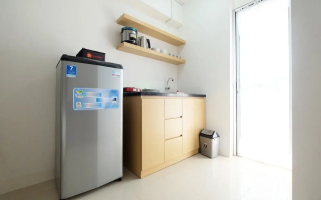 Affordable Studio with Sofa Bed at Bassura City Apartment