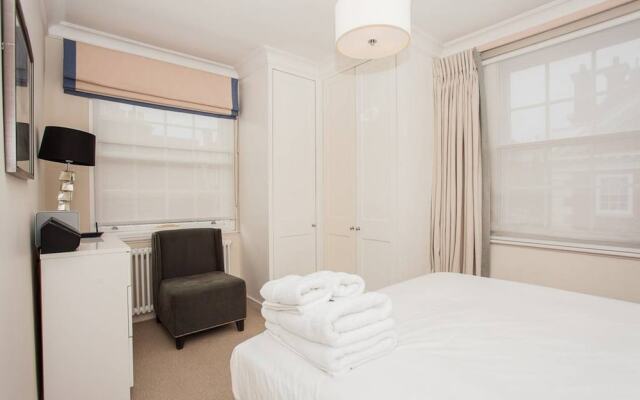 Luxury 2 Bed Mayfair Apartment